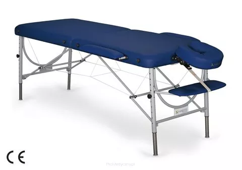 Składany, przenośny stół do masażu Medsport Pro wyposażony w podgłówek, podłokietniki i półkę przednią.