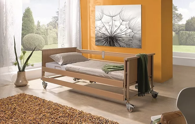 Łóżka rehabilitacyjne w obudowie drewnianej